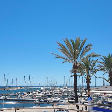 Apartamento A 150 Metros De La Playa Y Del Puerto Deportivo Estepona Ngoại thất bức ảnh