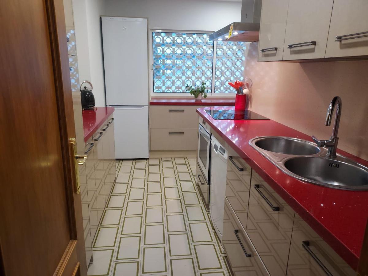 Apartamento A 150 Metros De La Playa Y Del Puerto Deportivo Estepona Ngoại thất bức ảnh